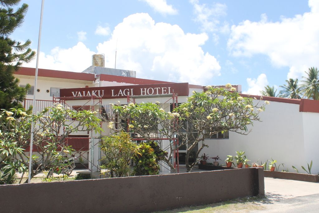 Highlighting the St. Regis Resort Cap Cana, Autograph Collection in the Philippines, along with other notable hotel updates over the past week.