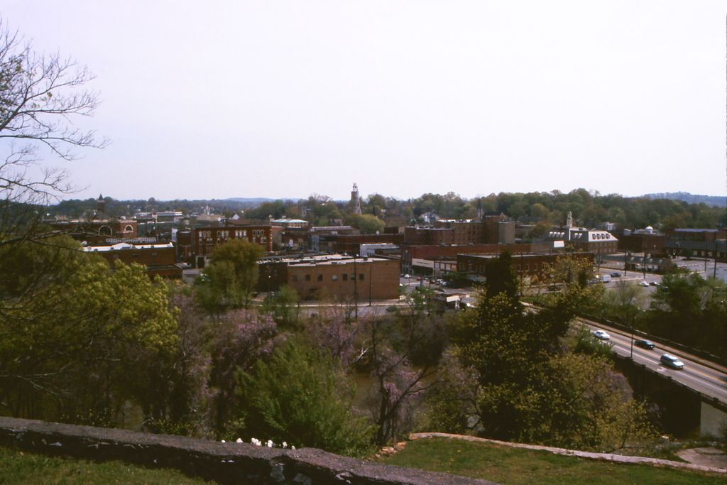 Discover lesser-known American cities worth a lifetime visit - beyond New York
