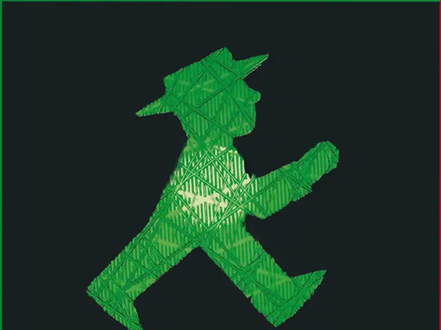 Facilitating Communication: The Role of Sign Language Interpreter Jess Veal in Overcoming Barriers