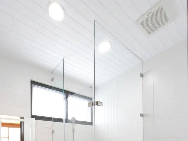 Travelers Delaying Restroom Breaks Based on Survey Findings