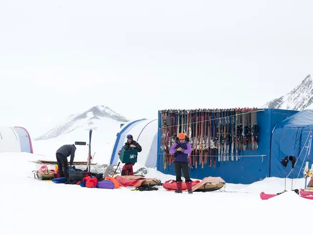 Alaska Expedition Handbook: A Comprehensive Look into This Thrilling Journey