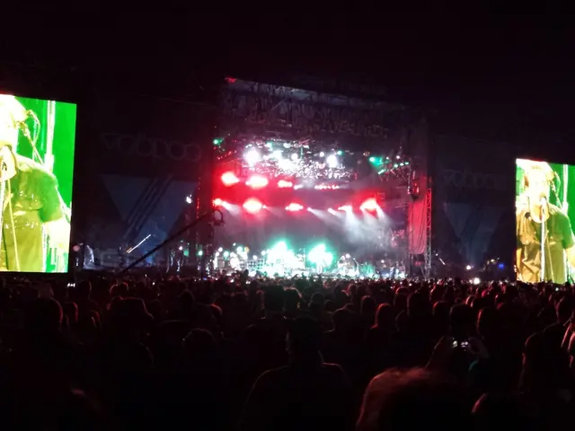 Festivalgoers Experience Lollapalooza with Performances by Olivia Rodrigo, Weezer, T-Pain, and...