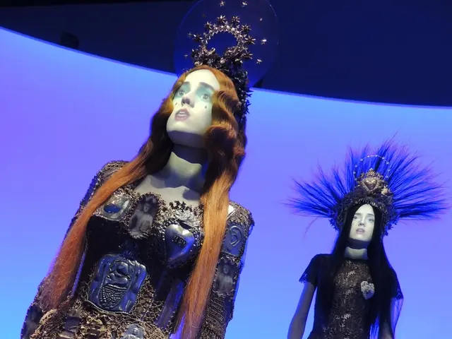 Exploring the Harmony between Contemporary Technologies and Ancient Customs