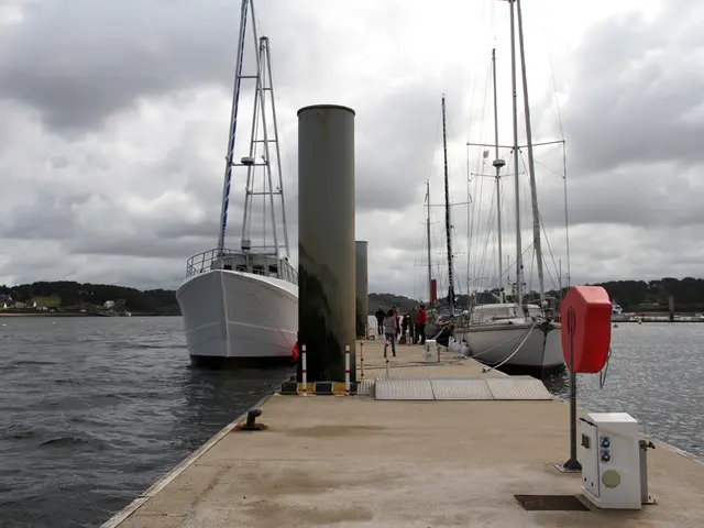 Tourism on cruises is booming in Khanh Hoa, with more than 19,000 foreign visitors taking to the...