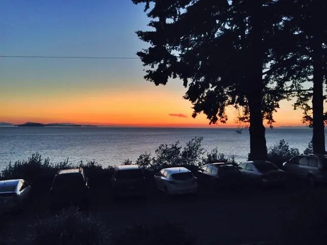 Protesters Obstruct Marseille Tourism: Suggestions for Vacationers to Enjoy the Mediterranean with...